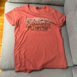 authentic (actually bought at yellowstone) yellowstone tee shirt